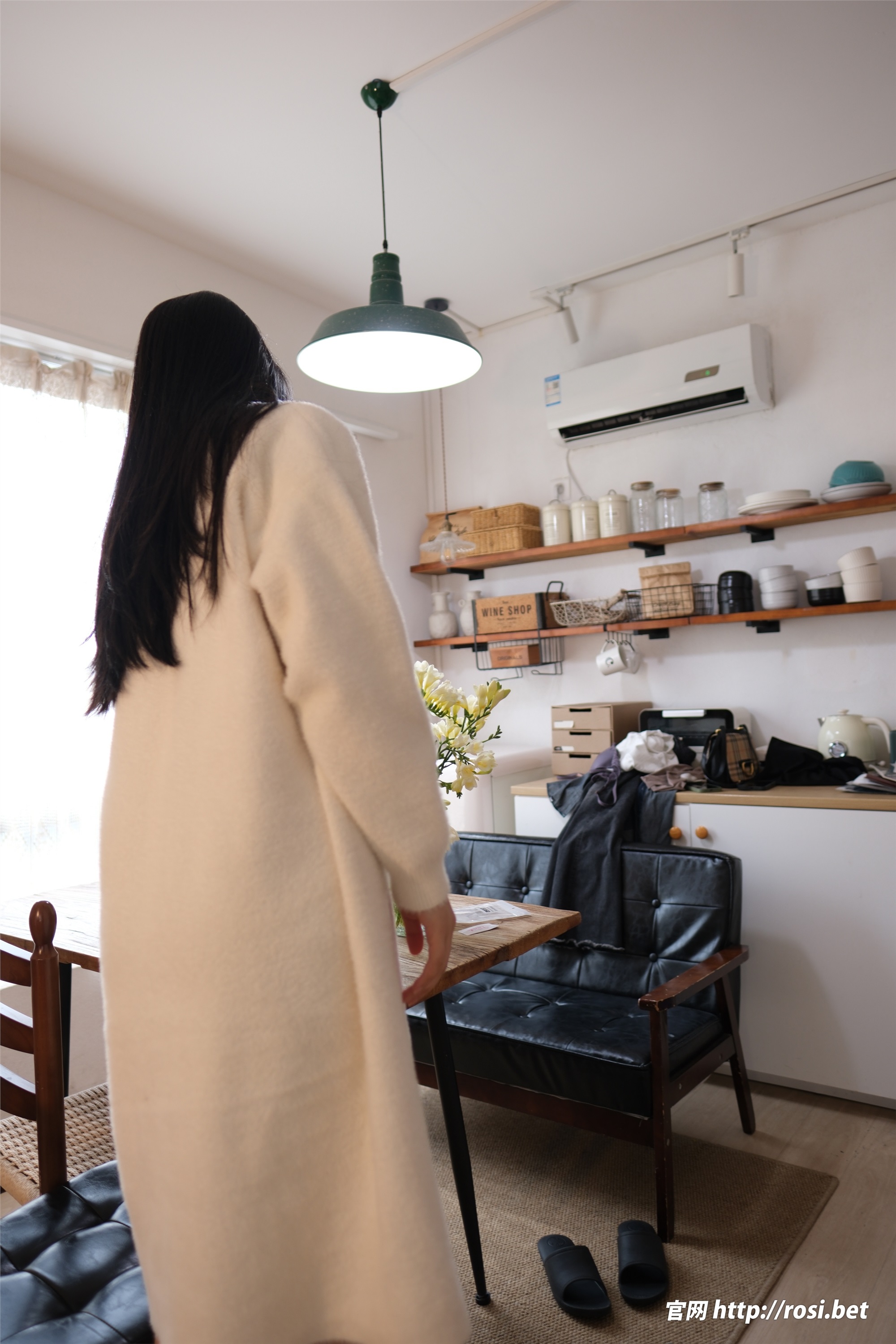 ROSI写真 2025.10.06 NO.5054